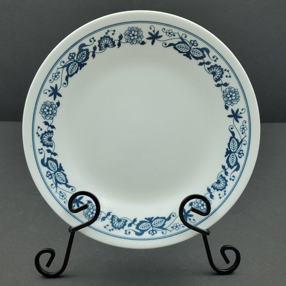 Corelle Old Town Blue Bread and Butter Plates Blue Onion Dessert Plates - Picture 5 of 6